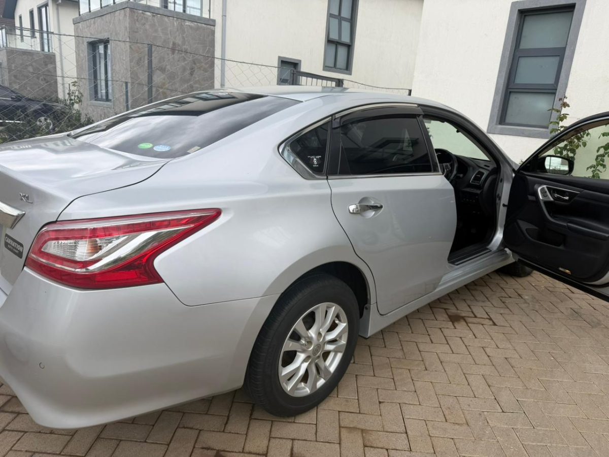 NISSAN hire Nairobi — corporate car hire across Kenya