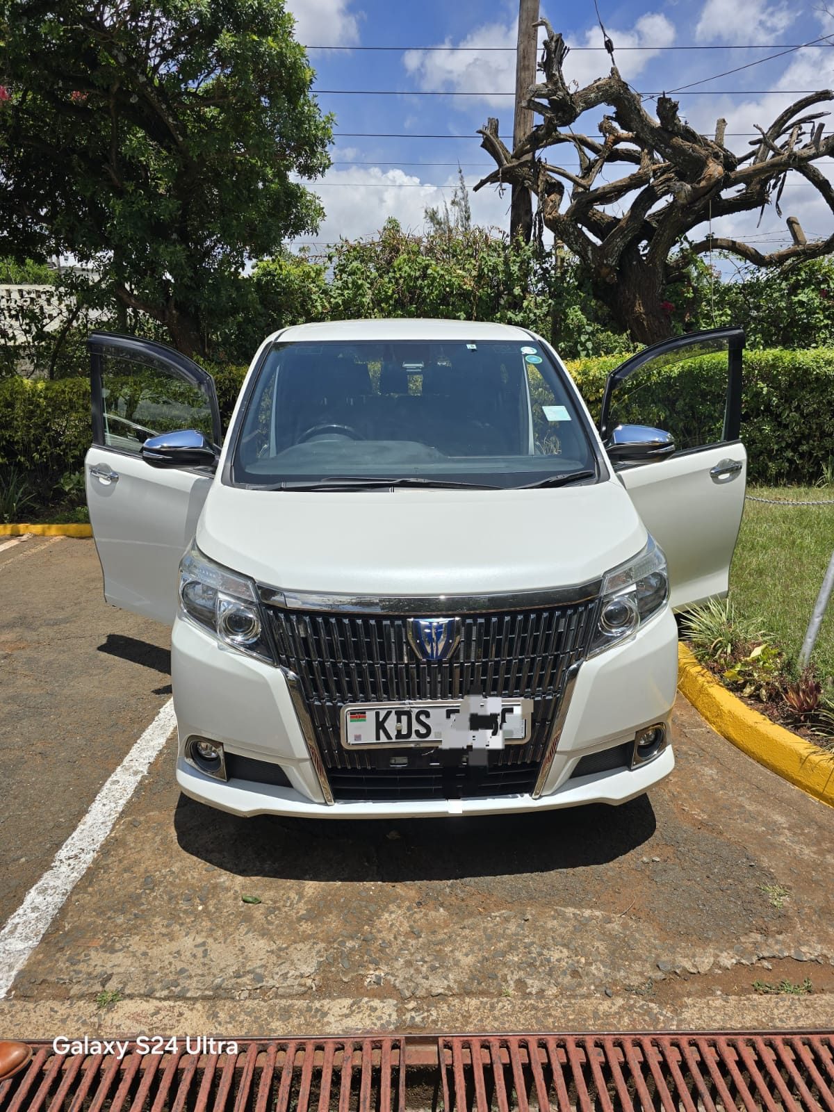 TOYOTA hire Nairobi — corporate car hire across Kenya